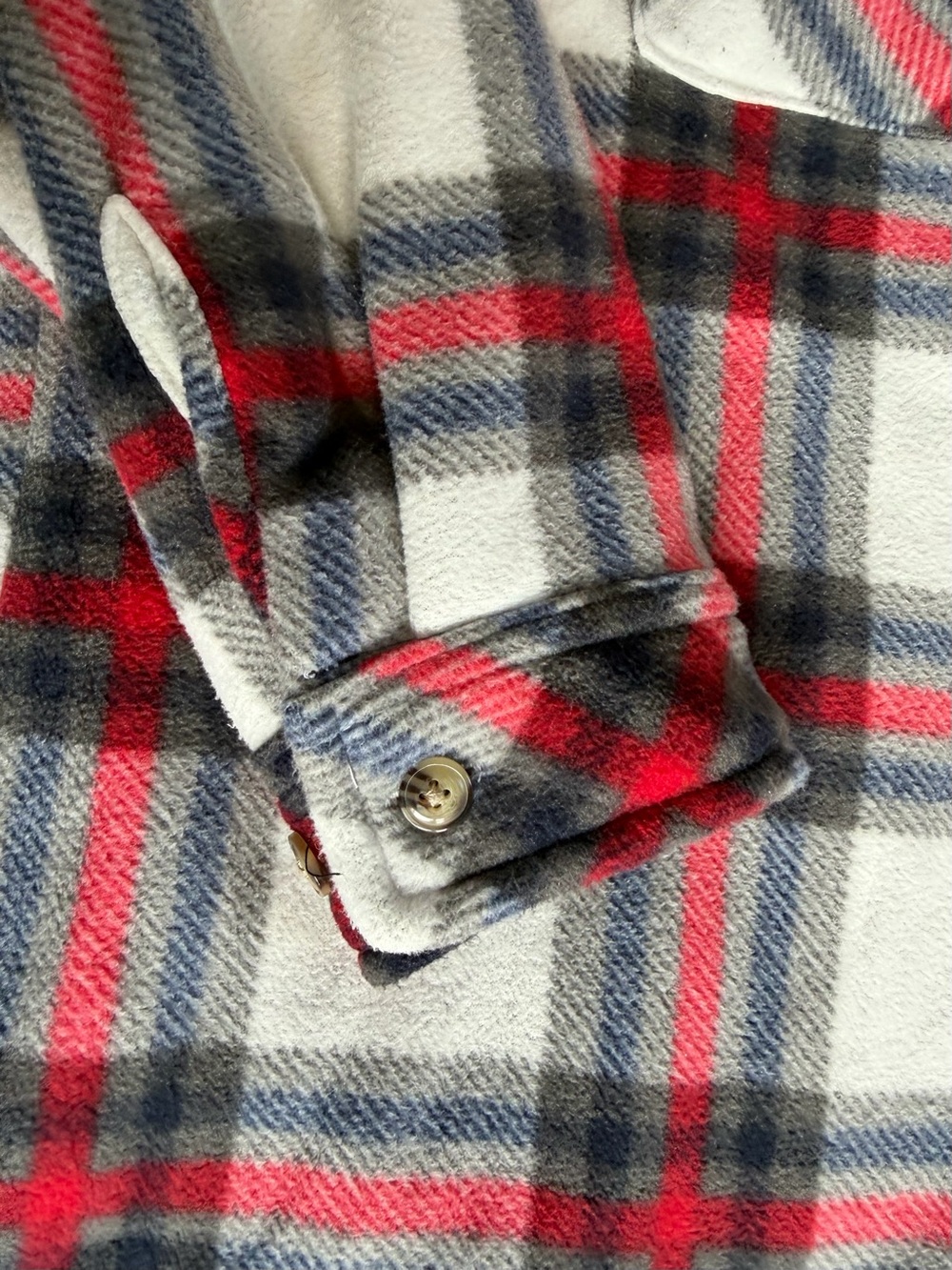 Victory Outfitters Plaid Sherpa Lined Fleece Shacket Jacket Red White Blue XL - Picture 5 of 12